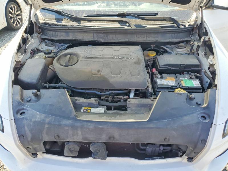 61356986 :رقم المزاد ، 1C4PJLDS4FW547075 vin ، 2015 Jeep Cherokee مزاد بيع