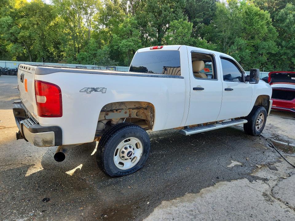 63303976 :رقم المزاد ، 1GC1KXC89EF145034 vin ، 2014 Chevrolet Silverado مزاد بيع