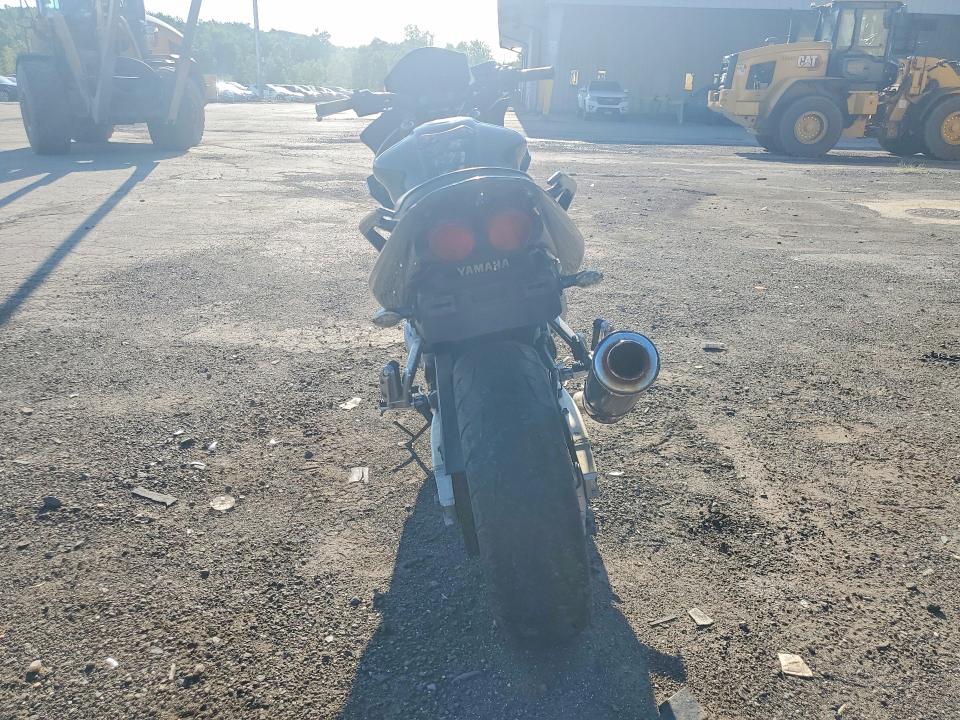 Продажа на аукционе авто 2001 Yamaha Fzi, vin: JYARN07E11A001000, номер лота: 62080136