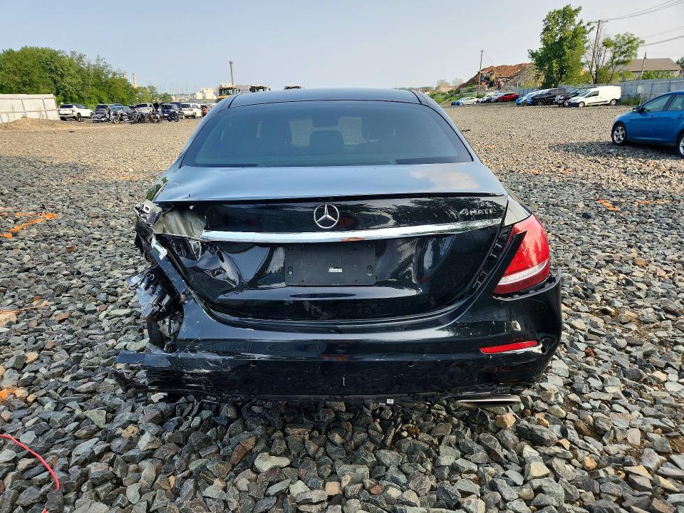 2018 Mercedes-benz E მანქანა იყიდება აუქციონზე, vin: WDDZF4KB0JA414702, აუქციონის ნომერი: 61667726