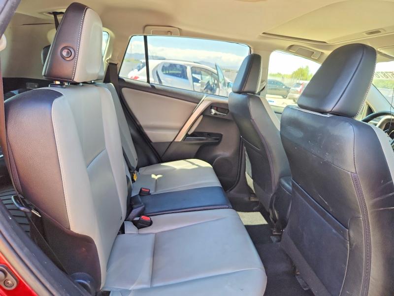 Продажа на аукционе авто 2018 Toyota Rav4, vin: JTMDFREV7JD239189, номер лота: 60957876