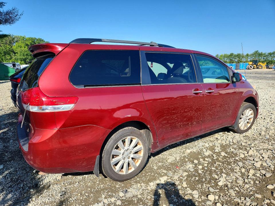 Aukcja sprzedaży 2014 Toyota Sienna, vin: 5TDDK3DC5ES078618, numer aukcji: 63250256