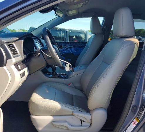 Aukcja sprzedaży 2019 Toyota Highlander, vin: 5TDBZRFH1KS711318, numer aukcji: 61585836