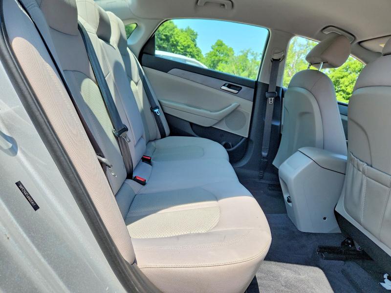 62234986 :رقم المزاد ، 5NPE24AF1JH605417 vin ، 2018 Hyundai Sonata مزاد بيع