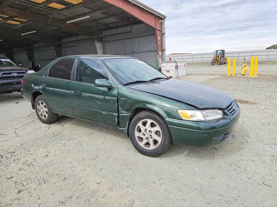 1999 Toyota Camry მანქანა იყიდება აუქციონზე, vin: JT2BF22K1X0181601, აუქციონის ნომერი: 61774936