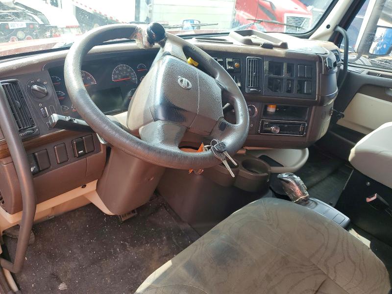 Продажа на аукционе авто 2013 Volvo Vnl, vin: 4V4NC9EG9DN560328, номер лота: 60667616
