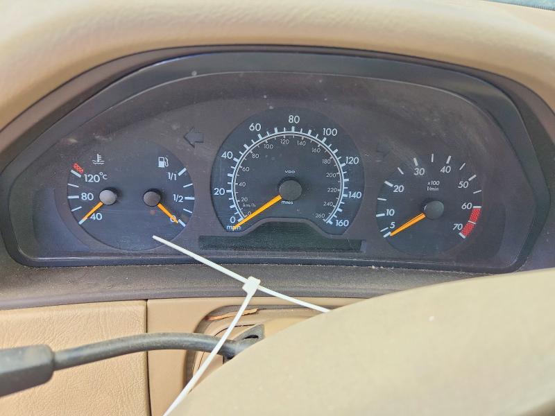 Продажа на аукционе авто 1999 Mercedes-benz E, vin: WDBJF65H3XA900947, номер лота: 61052276