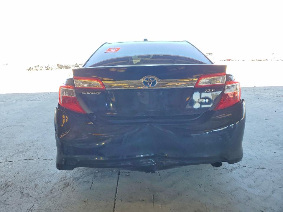 Продаж на аукціоні авто 2014 Toyota Camry Hybrid, vin: 4T1BD1FK4EU104868, номер лоту: 62512216