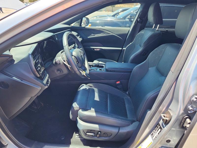 2025 Lexus Rx მანქანა იყიდება აუქციონზე, vin: JTJCJMGA3S2027617, აუქციონის ნომერი: 62715186