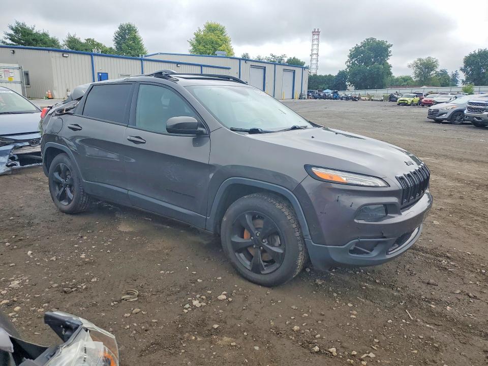 60319246 :رقم المزاد ، 1C4PJMDX6JD576096 vin ، 2018 Jeep Cherokee مزاد بيع