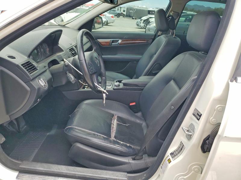 60231426 :رقم المزاد ، WDDGF54X89F232072 vin ، 2009 Mercedes-benz C مزاد بيع