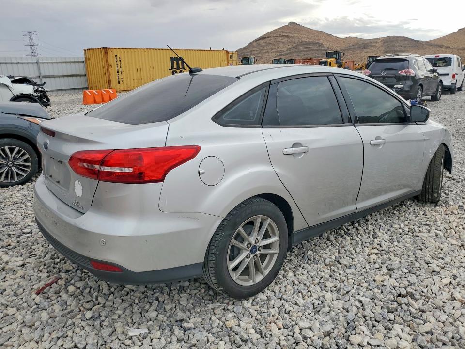 Продаж на аукціоні авто 2015 Ford Focus, vin: 1FADP3F27FL220420, номер лоту: 60600816