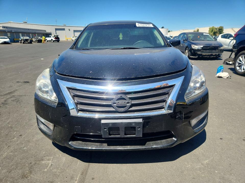 61022256 :رقم المزاد ، 1N4AL3AP3FC141845 vin ، 2015 Nissan Altima مزاد بيع
