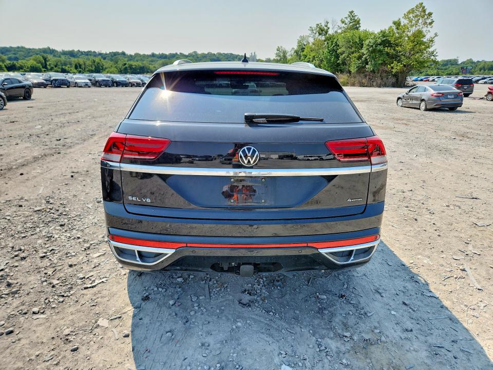 60074186 :رقم المزاد ، 1V2FE2CA1PC205233 vin ، 2023 Volkswagen Atlas Cross Sport مزاد بيع