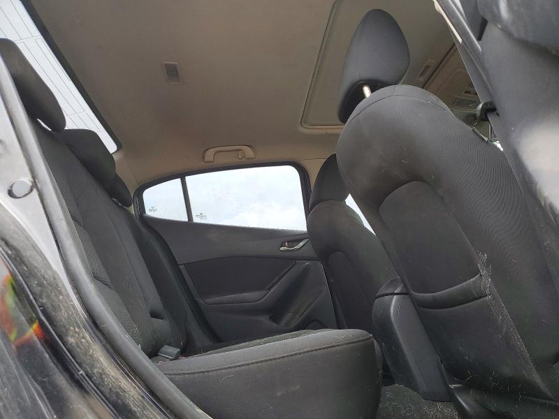 Продажа на аукционе авто 2018 Mazda 3, vin: JM1BN1V77J1164671, номер лота: 58559936