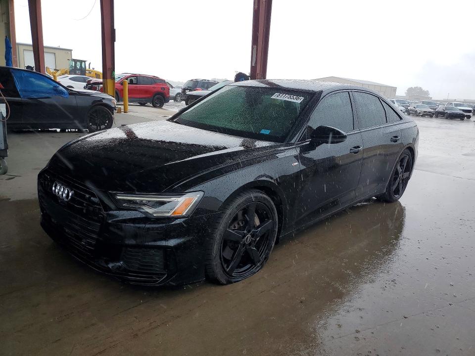 61175536 :رقم المزاد ، WAUL2AF29MN029945 vin ، 2021 Audi A6 مزاد بيع