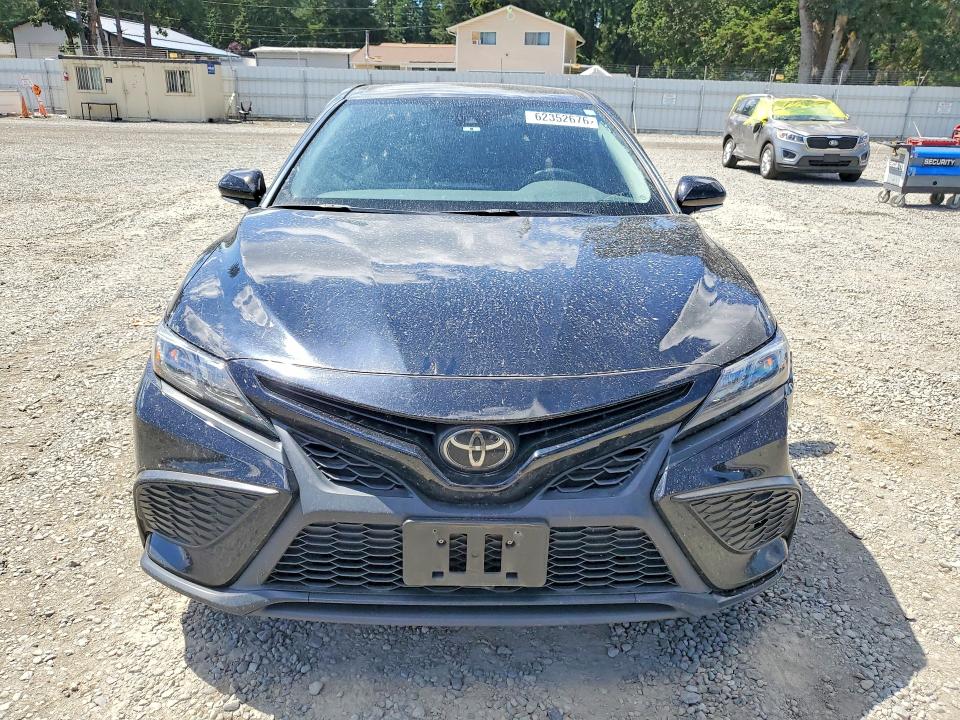 Продаж на аукціоні авто 2023 Toyota Camry, vin: 4T1G11AK3PU095377, номер лоту: 62352676