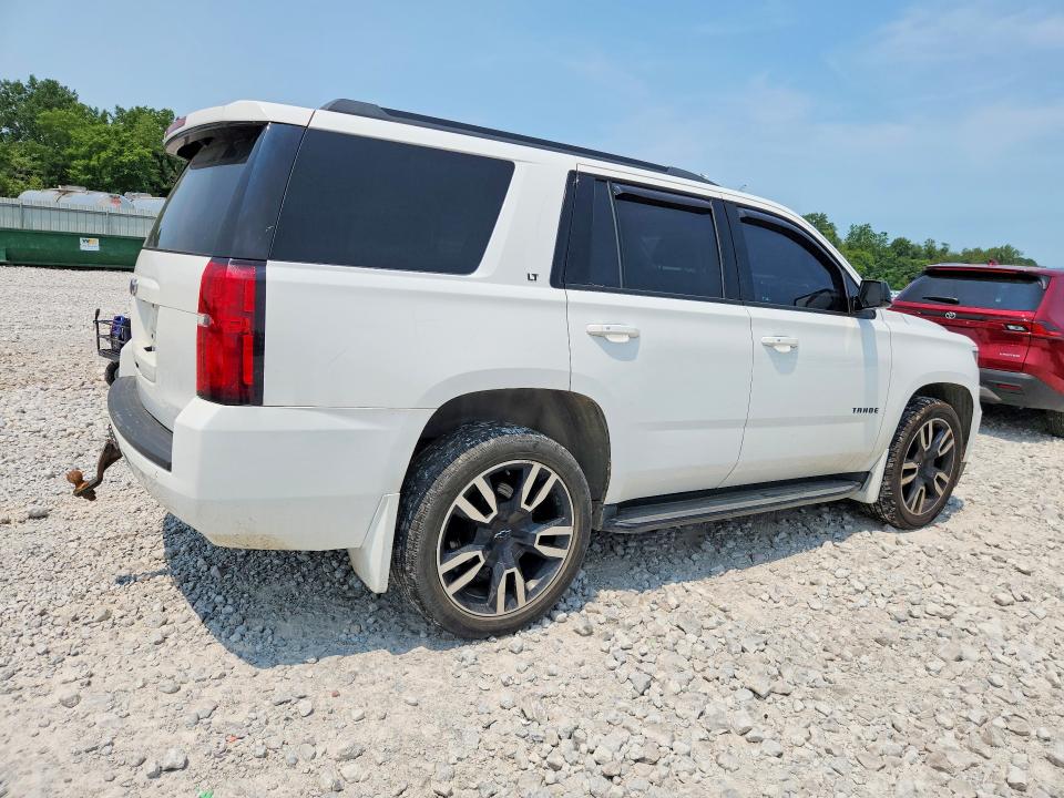 2018 Chevrolet Tahoe მანქანა იყიდება აუქციონზე, vin: 1GNSKBKC2JR152677, აუქციონის ნომერი: 60795336