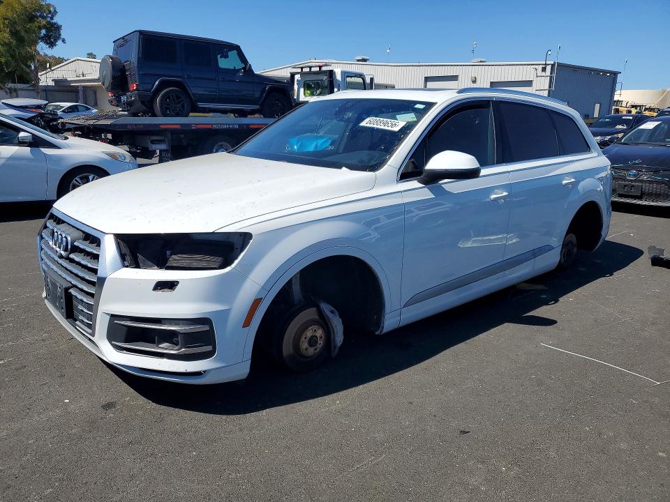 Auction sale of the 2017 Audi Q7, vin: WA1LAAF78HD047389, lot number: 60889656