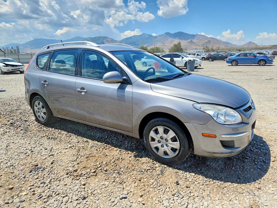 62427586 :رقم المزاد ، KMHDC8AE7BU097450 vin ، 2011 Hyundai Elantra Touring مزاد بيع