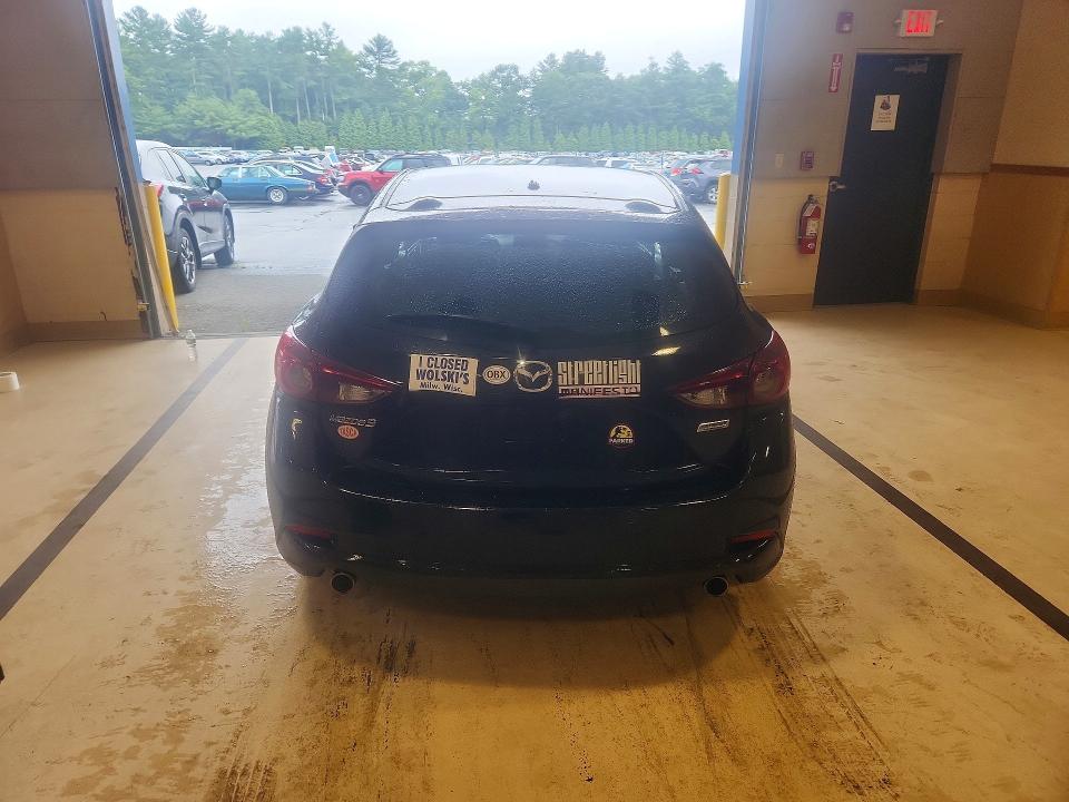 2017 Mazda 3 მანქანა იყიდება აუქციონზე, vin: 3MZBN1K71HM106246, აუქციონის ნომერი: 59283246