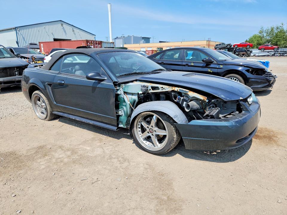 61702756 :رقم المزاد ، 1FAFP45X8XF133623 vin ، 1999 Ford Mustang مزاد بيع