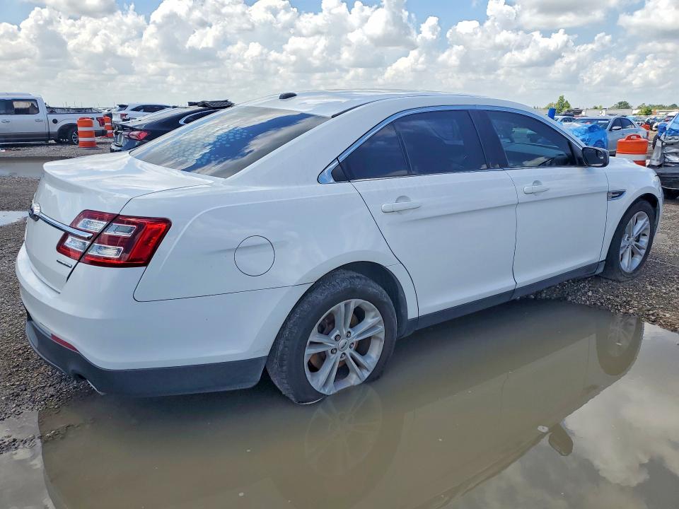 2018 Ford Taurus მანქანა იყიდება აუქციონზე, vin: 1FAHP2D87JG117180, აუქციონის ნომერი: 60112446