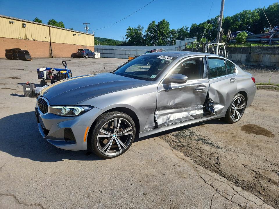 59686746 :رقم المزاد ، 3MW89FF01R8E24502 vin ، 2024 Bmw 330xi مزاد بيع