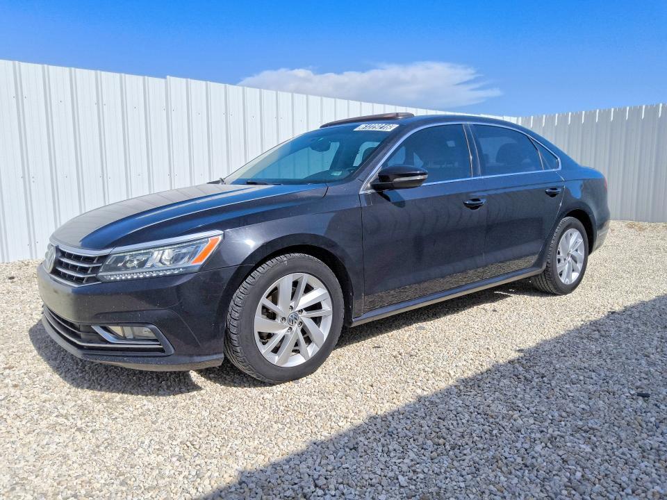 Продажа на аукционе авто 2018 Volkswagen Passat, vin: 1VWBA7A38JC029394, номер лота: 61229216