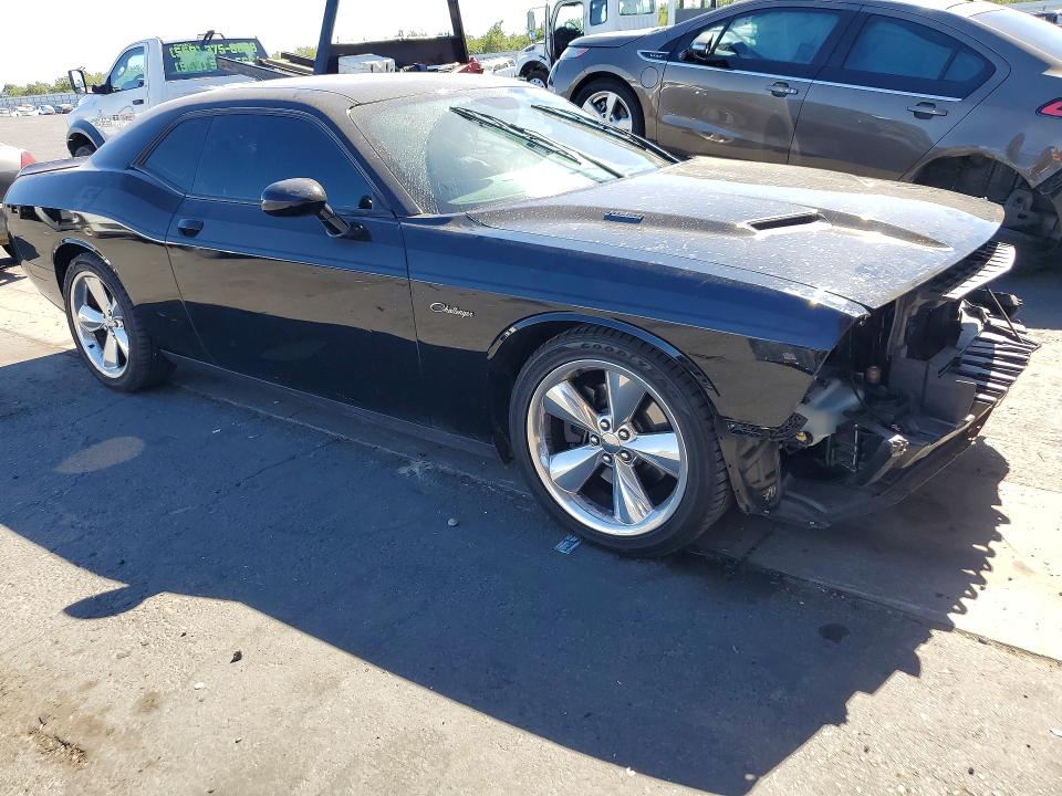 60211106 :رقم المزاد ، 2C3CDZBT9FH782837 vin ، 2015 Dodge Challenger مزاد بيع