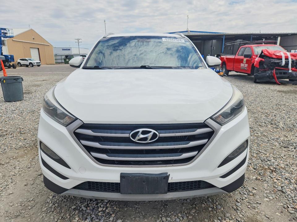 2017 Hyundai Tucson მანქანა იყიდება აუქციონზე, vin: KM8J3CA21HU447630, აუქციონის ნომერი: 62682526