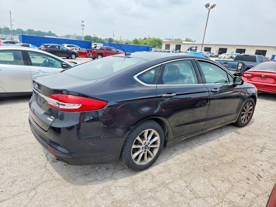 Продажа на аукционе авто 2017 Ford Fusion, vin: 3FA6P0HD7HR111384, номер лота: 61475806