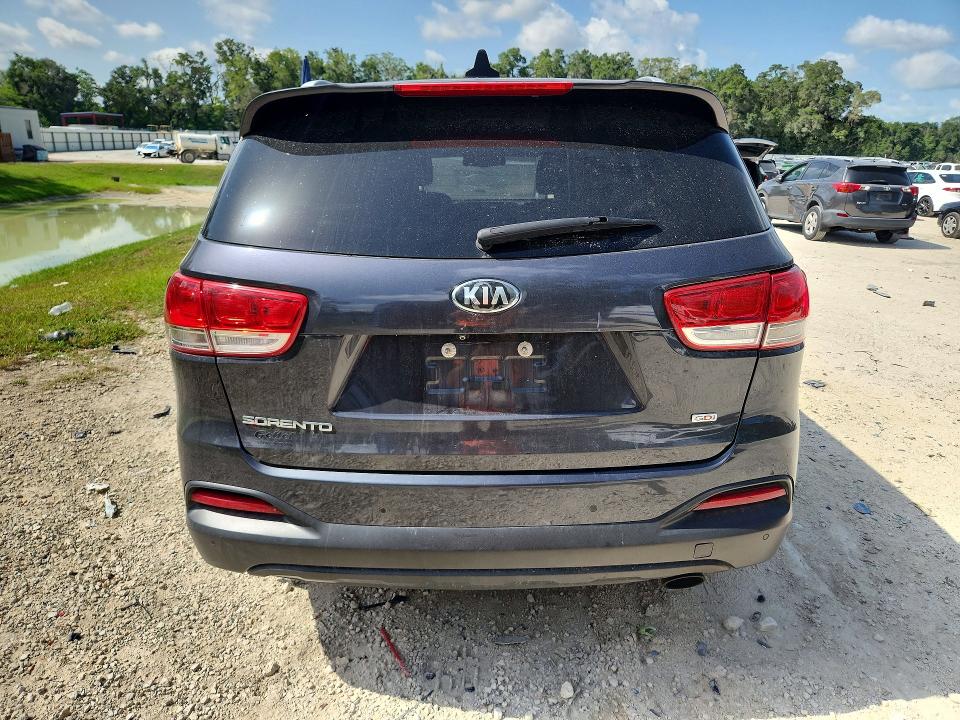 60142196 :رقم المزاد ، 5XYPGDA36HG230934 vin ، 2017 Kia Sorento مزاد بيع