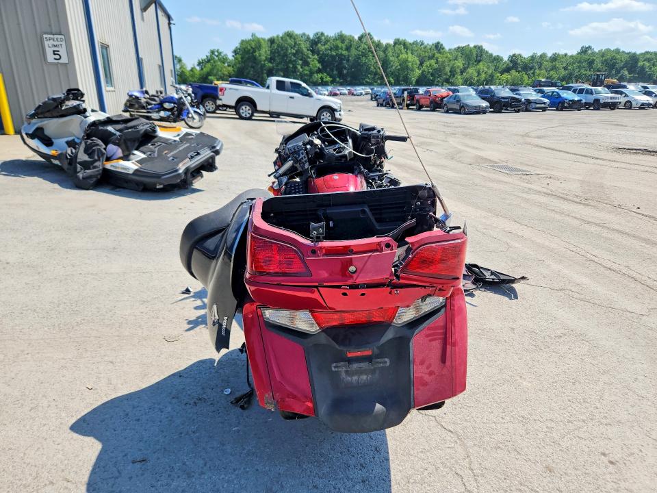2015 Honda Gl1800 მანქანა იყიდება აუქციონზე, vin: JH2SC68W0FK100230, აუქციონის ნომერი: 59857986