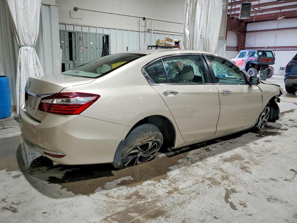 Aukcja sprzedaży 2017 Honda Accord, vin: 1HGCR2F38HA177323, numer aukcji: 62902936