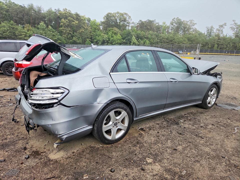 Aukcja sprzedaży 2015 Mercedes-benz E, vin: WDDHF8JB2FB125522, numer aukcji: 61999576