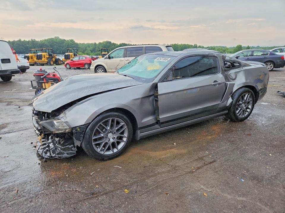 62977666 :رقم المزاد ، 1ZVBP8AM8D5244344 vin ، 2013 Ford Mustang مزاد بيع