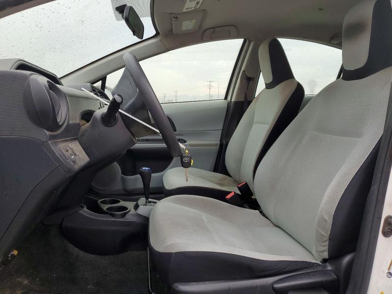 60492506 :رقم المزاد ، JTDKDTB37D1552326 vin ، 2013 Toyota Prius C مزاد بيع
