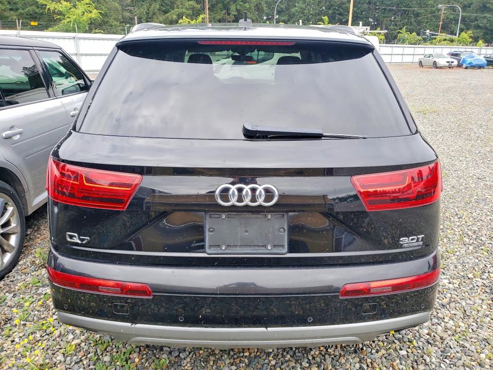 Продаж на аукціоні авто 2018 Audi Q7, vin: WA1LAAF70JD015493, номер лоту: 61481916
