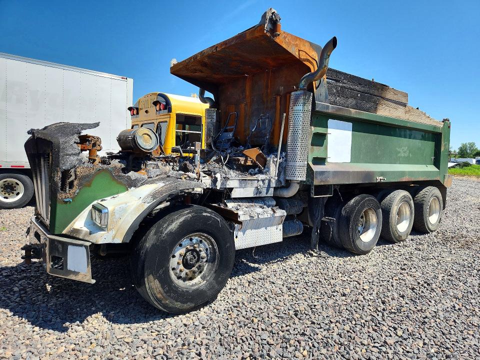 2005 Kenworth Construction მანქანა იყიდება აუქციონზე, vin: 1NKDLU0X45J074101, აუქციონის ნომერი: 61500766