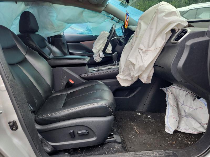 60530776 :رقم المزاد ، 5N1AZ2BS7NC117919 vin ، 2022 Nissan Murano مزاد بيع