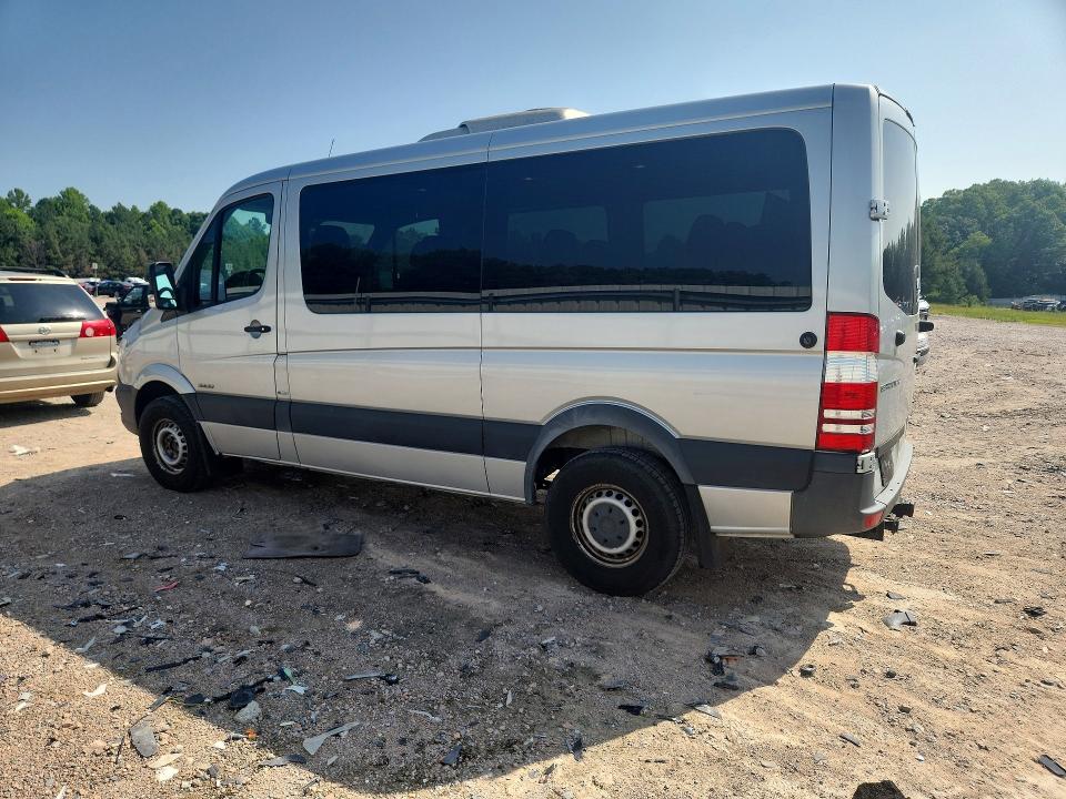 85981565 :رقم المزاد ، 8BRPE7DD8GE125460 vin ، 2016 Mercedes-benz Sprinter مزاد بيع
