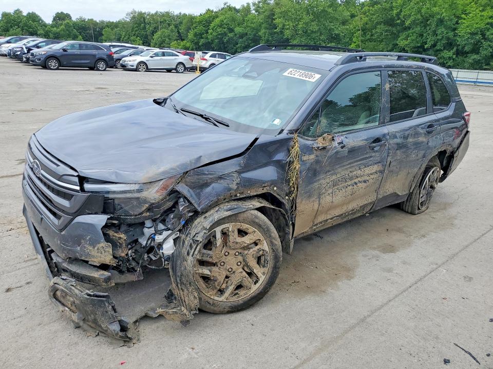 62218906 :رقم المزاد ، JF2SLSRD5SH421543 vin ، 2025 Subaru Forester مزاد بيع