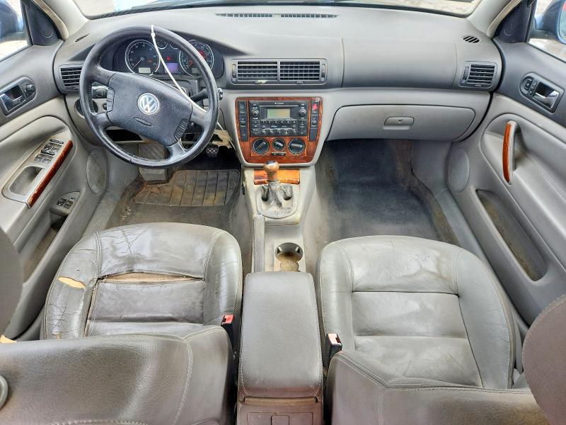 60827716 :رقم المزاد ، WVWAD63B85E067433 vin ، 2005 Volkswagen Passat مزاد بيع