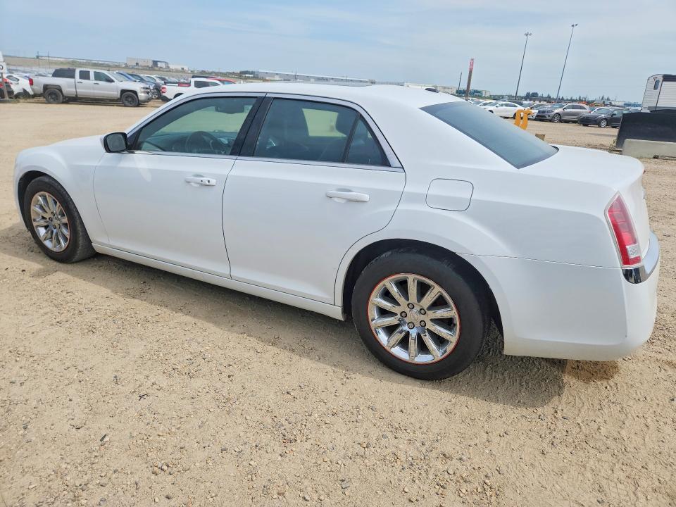 Продажа на аукционе авто 2013 Chrysler 300, vin: 2C3CCAAG3DH694128, номер лота: 61412176