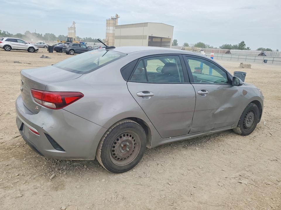 62671366 :رقم المزاد ، 3KPA24AD2ME379670 vin ، 2021 Kia Rio مزاد بيع