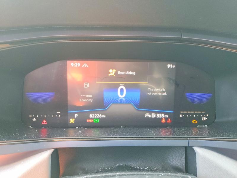 61054686 :رقم المزاد ، 3VVLX7B26NM048849 vin ، 2022 Volkswagen Taos مزاد بيع
