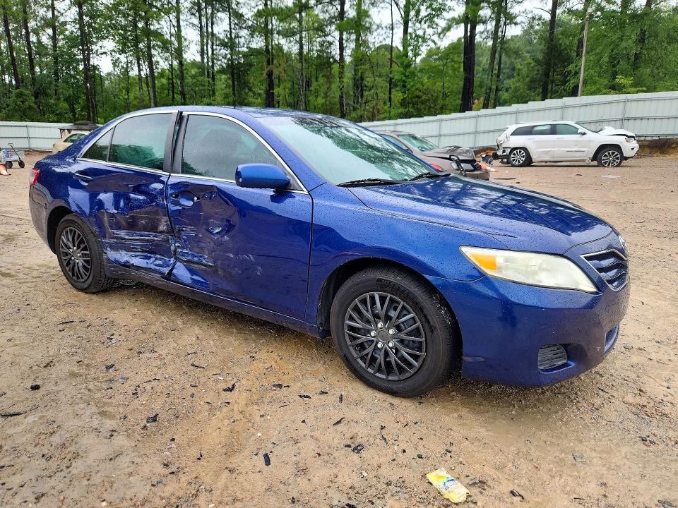 Aukcja sprzedaży 2011 Toyota Camry, vin: 4T1BF3EK3BU768565, numer aukcji: 61820056