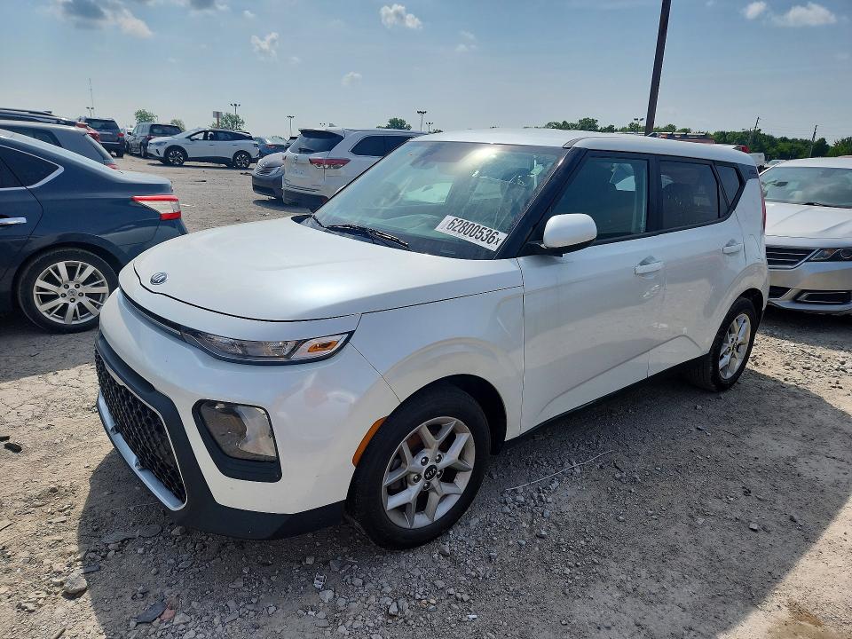 62800536 :رقم المزاد ، KNDJ23AU0M7784761 vin ، 2021 Kia Soul مزاد بيع