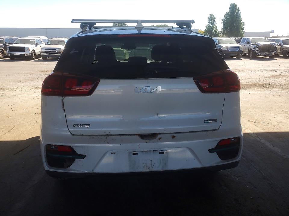 2022 Kia Niro Ev მანქანა იყიდება აუქციონზე, vin: KNDCC3LG9N5142050, აუქციონის ნომერი: 60081796